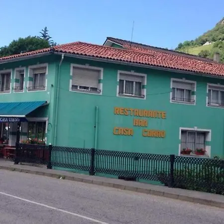 Casa Corro Carreña de Cabrales